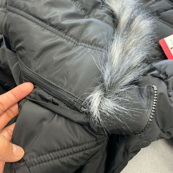 NEW Nautica Women's Size M Black Puffer Jacket W/ Detachable Faux Fur Hood - Picture 12 of 13